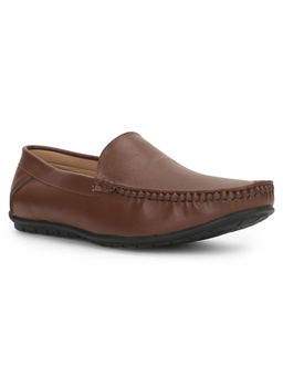 Bata - Men Casual Brown Loafer Style with Comfort & Elegance