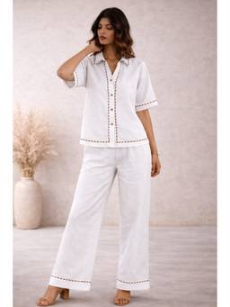 VAJOONI JAIPUR - White Cinque Tera Haze Co-Ord Set