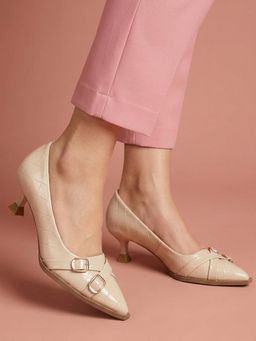 ELLE - Womens CReam Buckle Detail Textured Pointed-Toe Kitten Pump Heels
