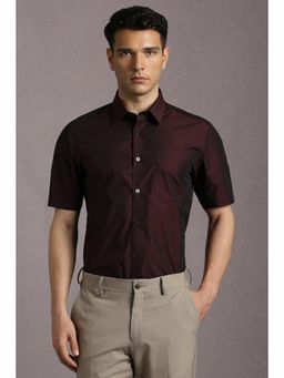 Louis Philippe - Men Burgundy Solid Half Sleeves Formal Shirt
