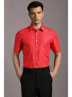 Louis Philippe - Men Red Solid Half Sleeves Formal Shirt