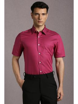 Louis Philippe - Men Magenta Textured Half Sleeves Formal Shirt