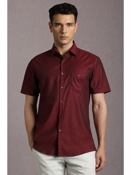 Louis Philippe - Men Maroon Textured Half Sleeves Casual Shirt
