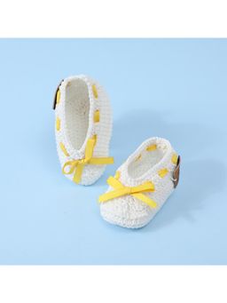 FUNKRAFTS - Handmade Crochet Baby Infant Girl Booties - White & Yellow