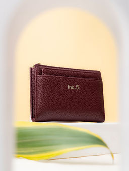 Inc.5 - Women's Red Casual Textured Wallet with Magnet Lock