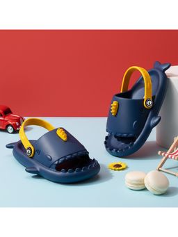HOPPA - Kids Navy Blue Baby Shark Clogs