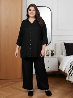 Indietoga - Plus Size Black Solid Rayon Shirt and Pyjama