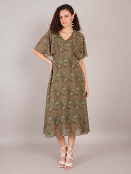 Curvydrobe - Green Floral Printed Flutter Sleeves Midi Dress