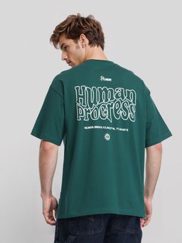 HIGHLANDER - Men Green Round Neck Oversized Typography T-Shirt