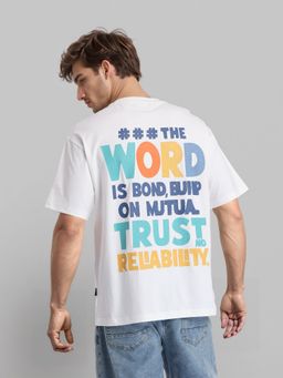 HIGHLANDER - Men White Round Neck Oversized Typography T-Shirt