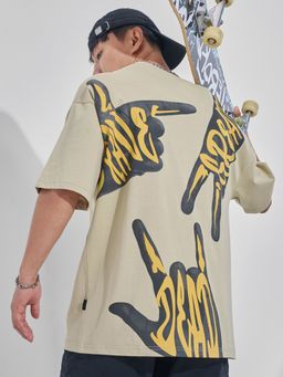 HIGHLANDER - Men Beige Round Neck Oversized Graphic T-Shirt