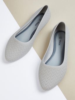 max - Women Grey Perforations Ballerinas