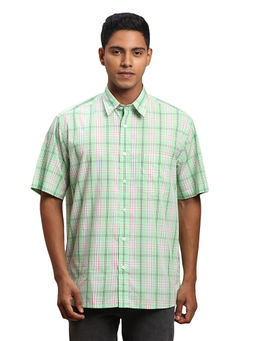 ColorPlus - Medium Green Shirt