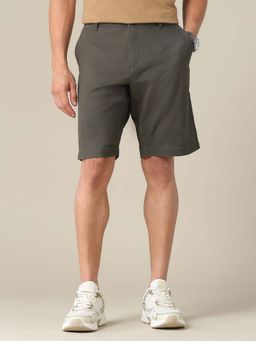 U.S. POLO ASSN. - Men's Solid Slim Fit Shorts
