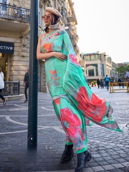 Odette - Light Green Silk Blend Floral Printed Saree with Unstitched Blouse