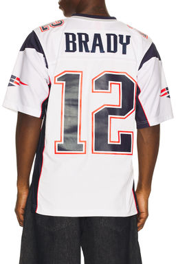Mitchell & Ness - NFL Patriots 2000 Tom Brady Jersey