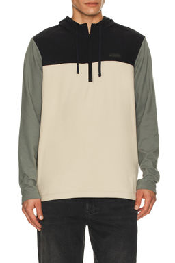 TravisMathew - Brrrr Season Hoodie