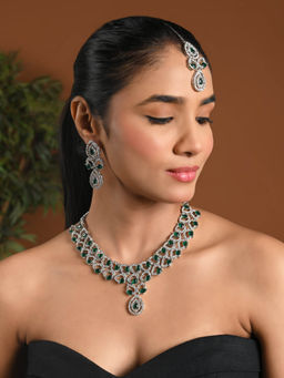 I Jewels - Rose Gold Plated Stylish Design Crystal Diamond Necklace & Earrings (IJ396ZG)