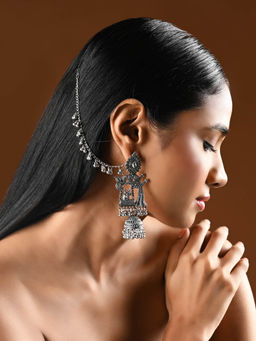 I Jewels - Silver Oxidized Tree Design Drop Earrings With Detachable Pearl Ear Chain