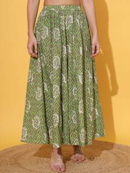 DECKEDUP - Women Floral Printed Green Flared Skirt