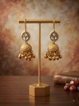 VENI - White Brass Gold-Plated Earrings