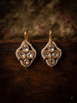 VENI - White Brass Gold-Plated Earrings