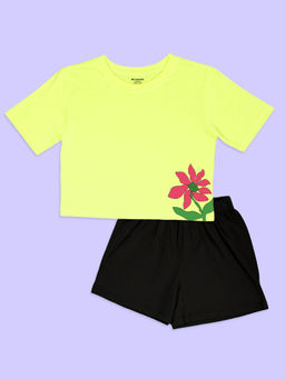Be Awara - Girls Yellow Printed T-shirt with Shorts