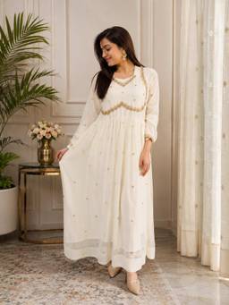FashionTownie - Ivory Anarkali Kurta With Pant And Dupatta