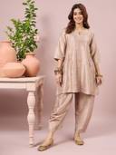 Beige color option, Currently selected