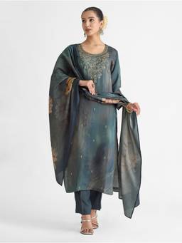 Women Plus - Blue Embroidered Digitally Printed Viscose Silk Kurta With Pant And Dupatta