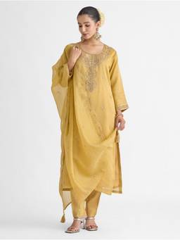 Women Plus - Yellow Embroidered Viscose Salsa Silk Kurta With Pant And Dupatta