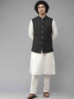 See Designs - Men Black & White Solid Kurta Pyjamas With Nehru Jacket (Set of 3)