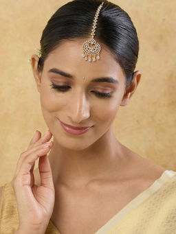 Indinoor - Arvani White Zircon Stone Studded Maangtikka