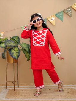 LITTLE GINNIE - Girls Red Lace Kurta and Pant