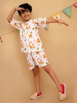 LITTLE GINNIE - Boys Giraffe Printed Shirt and Shorts-White