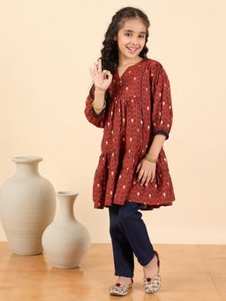 Stylo Bug - Girls Printed Kurta and Pant - Maroon