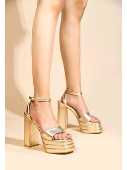 SHUZ TOUCH - Embellished Golden Block Heels