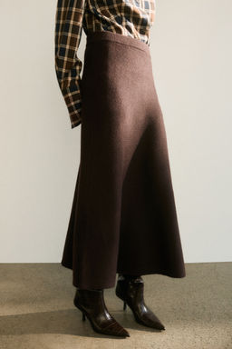 H&M - Women Brown Flared Knitted Skirt