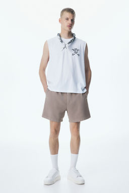 H&M - Men Beige Relaxed Fit Cotton Sweatshorts