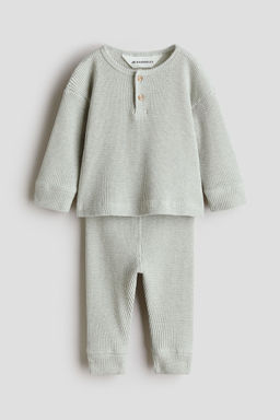 H&M - Boys Green 2-Piece Waffled Cotton Set