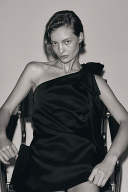 H&M - Women Black Bow-Detail One-Shoulder Dress