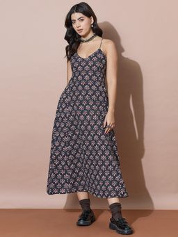 Varanga - Trendy Ethnic Dress with Crisscross Tie-Up Detailing