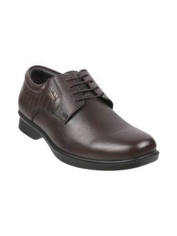 Mochi - Mens Brown Formal Lace-Ups ShoesMochi Brown Solid Lace-ups Shoes