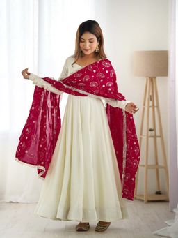 Wedani - Women Red Embroidered Anarkali & Pant With Dupatta