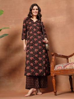 Kimayra - Black Women Floral Printed Regular Pure Cotton Kurta with Palazzo