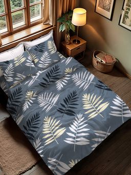 Threadwear - Grey Shade Floral Bedsheet & Comforter with 2 Pillow Covers (Queen)