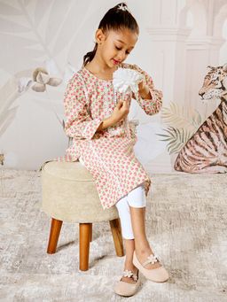 Vastramay - Girls Multi-Colour Cotton Kurta with Leggings