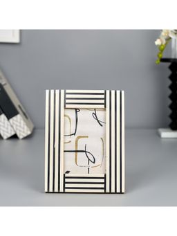 HomeTown - Venice Mdf Resin And Glass Stripes Photo Frame (4 X 6) Inch Off White