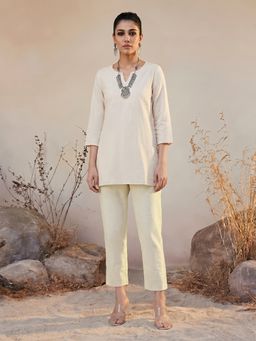 Globus - Women Off-white High Rise Schiffli Hem Straight Fit Ethnic Pants