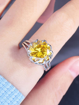 Designs & You - Womens Silver Plated Yellow Crystal Stone Studded Ring